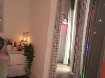 mysticxkitty's chat room