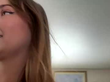 tylababyy's chat room