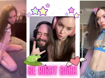 manicpixiedreamfrog's chat room