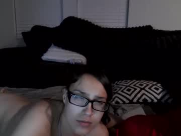 trixy79100's chat room