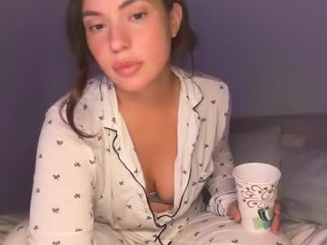 pollyyypocket's chat room