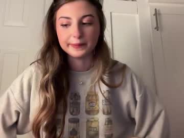 fantasyella's chat room