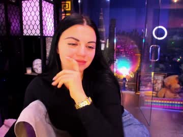 alma_pearl's chat room