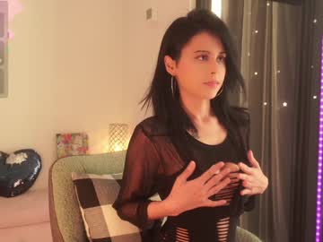 mysticxkitty's chat room