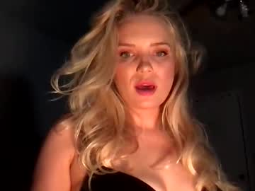 camilleclairexo's chat room