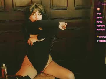 thecamwoman's chat room