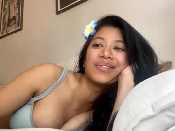 hawaiigirl_'s chat room