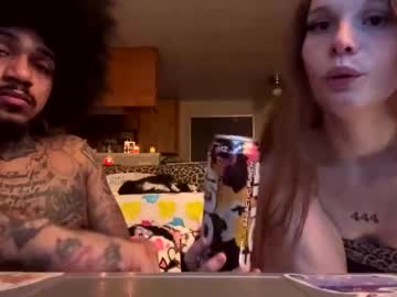 prettyandpinkkk's chat room