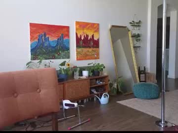 nakedpaint245477's chat room