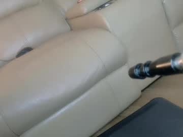 ohmysweetkitty's chat room