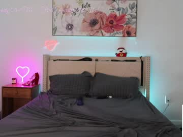 ari_lovexo's chat room