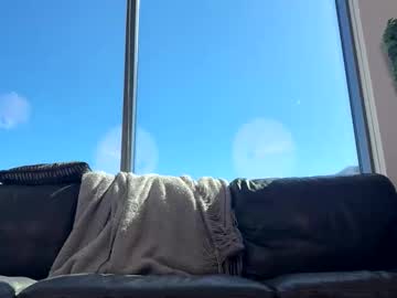 the_isa_bella's chat room