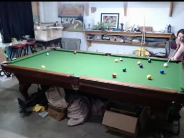 rosegold18's chat room