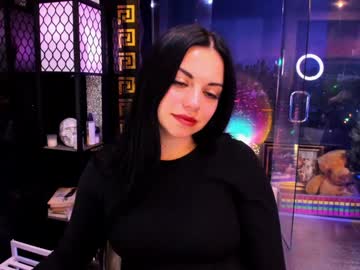 alma_pearl's chat room