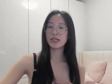 secretgirlfriendxo's chat room