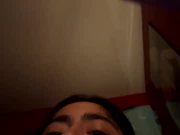 reinaassss's chat room