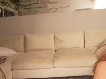 saraloverays's chat room