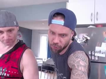 lovecoupleqc's chat room