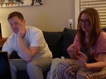 peachespunkins's chat room