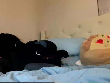 esoterickitten777's chat room