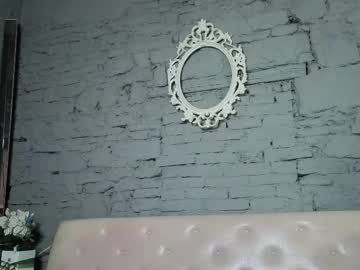 vixvixenn's chat room