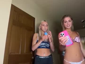 chloeros3e's chat room