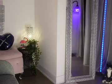 mysticxkitty's chat room