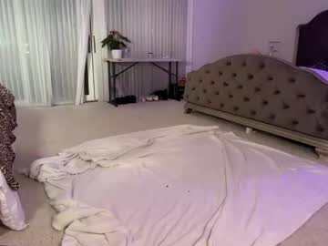 kendallmonroee's chat room