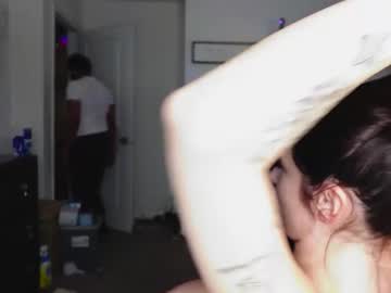 prettygirll23's chat room