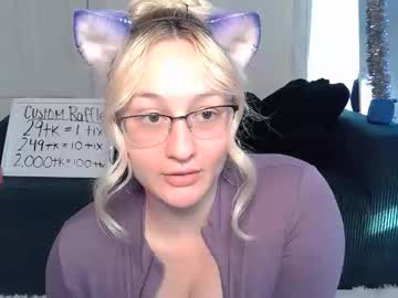 switchykitty's chat room