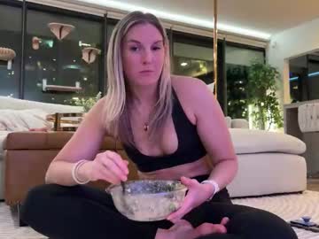 graciemae_baexx's chat room