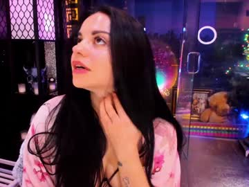 alma_pearl's chat room