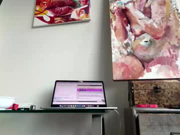 hawt_ass_milf's chat room