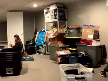 intothewoodswego's chat room