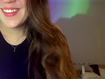 laineylifts's chat room