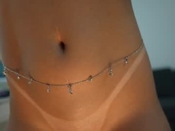 ashley_benson1's chat room