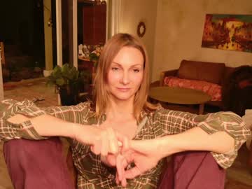 kaileeshy's chat room