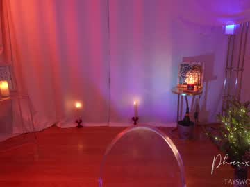 phoenix_taylor's chat room