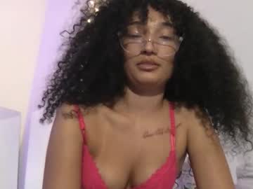 rosalinatoosexy's chat room