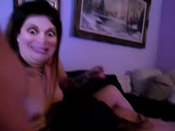 bobbyandsadie's chat room