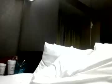 firsttime_freak's chat room