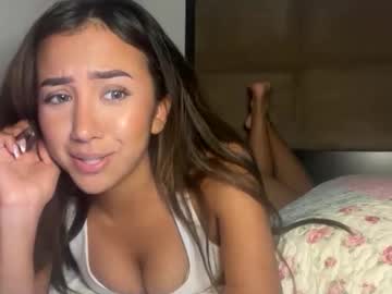 dollyrhodesss's chat room