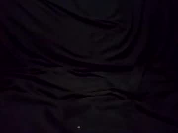 gothhhmeout's chat room