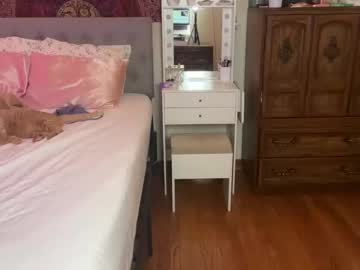 mayaxclarke's chat room