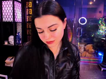 alma_pearl's chat room