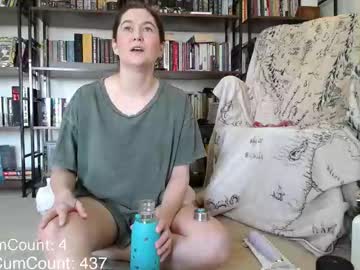 bellastrange69's chat room