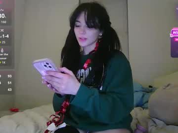 esoterickitten777's chat room