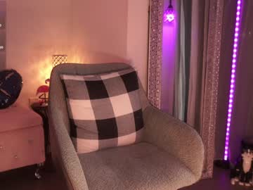 mysticxkitty's chat room