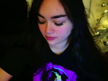 annatigarr's chat room