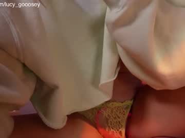 lucy_gooosey's chat room